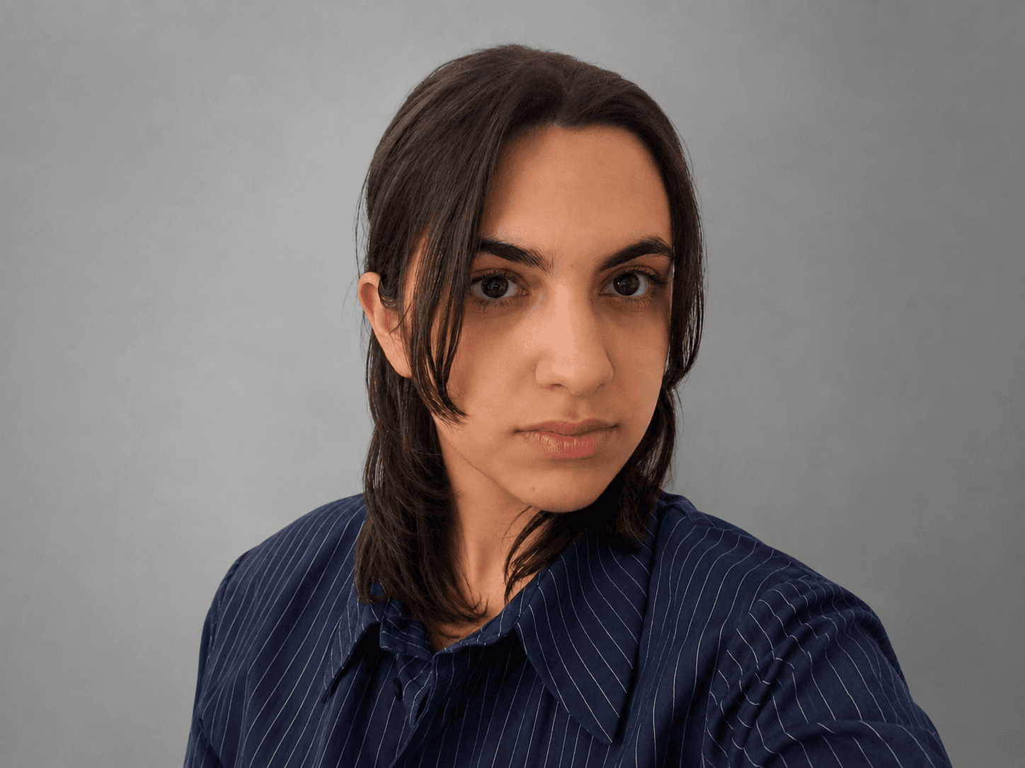 Tiara Ansari, Market and Economics